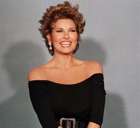 Raquel .